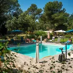 La Coucou Νιμ