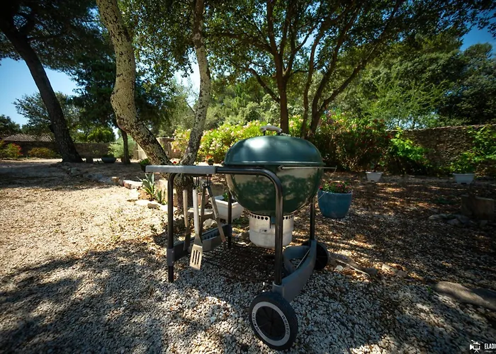 Vila La Coucou Nîmes